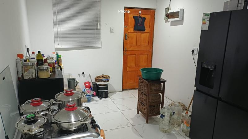 2 Bedroom Property for Sale in Kwa Nobuhle Eastern Cape